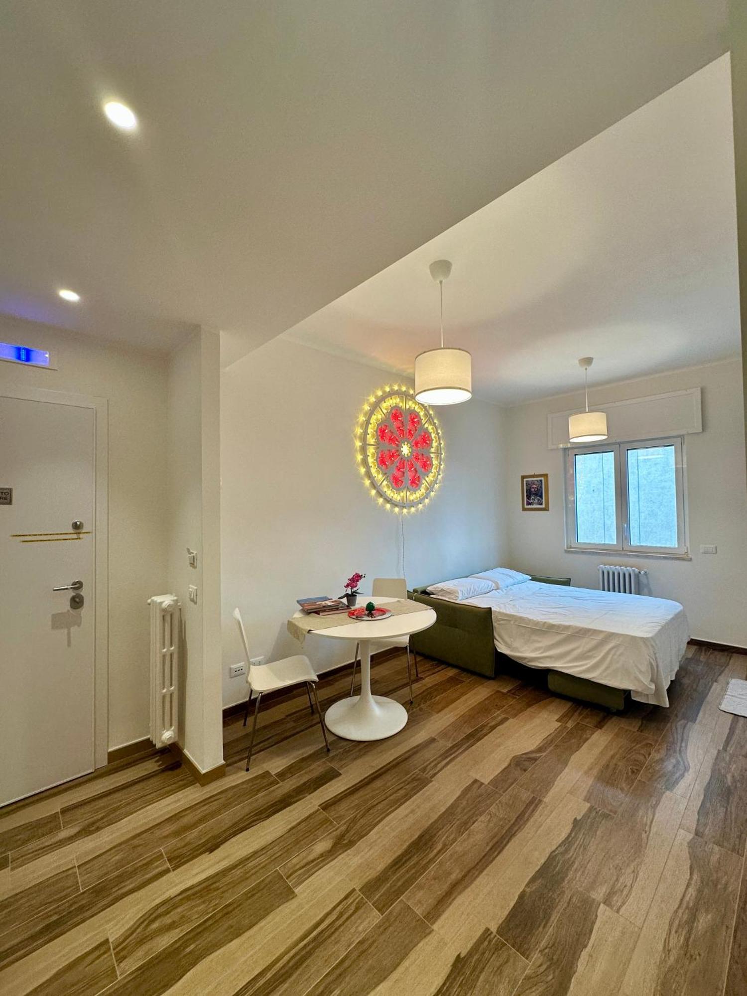 Rainbow Luxury Home Bari - Sea View Luaran gambar