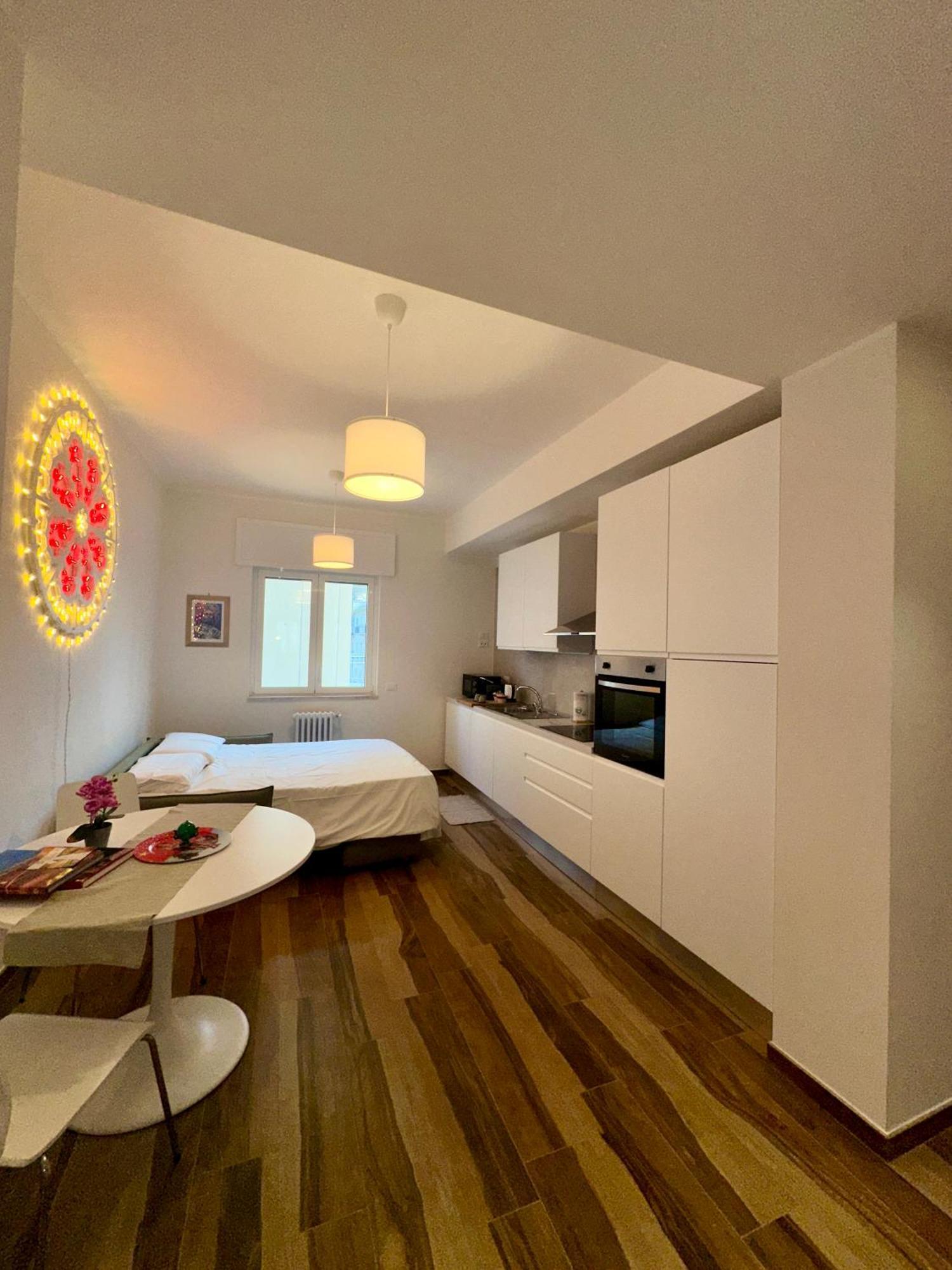 Rainbow Luxury Home Bari - Sea View Luaran gambar